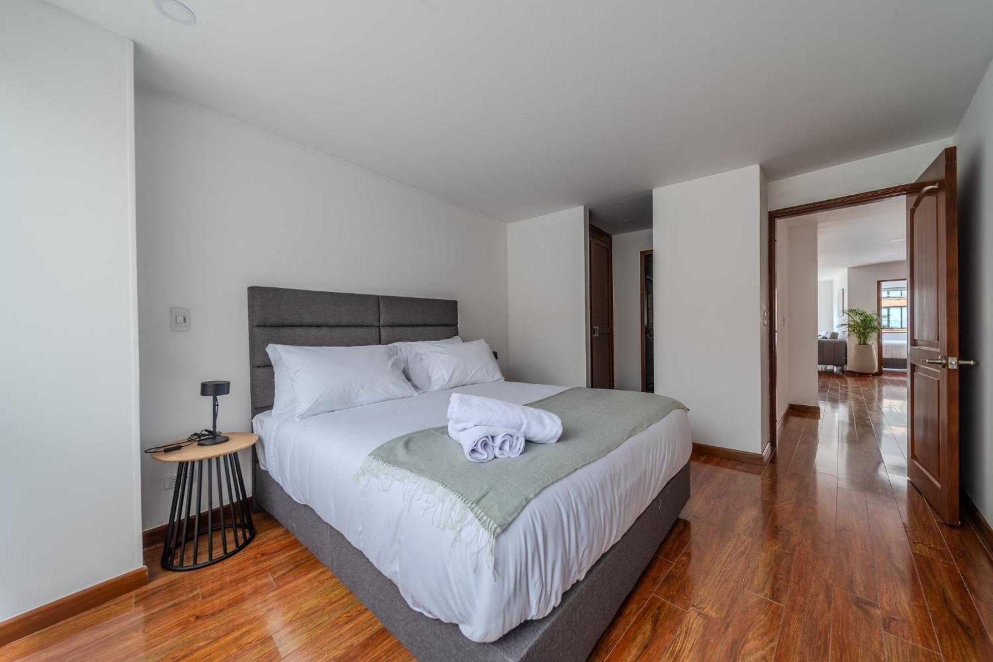 10.73 Flats X Ahead Apartment โบโกตา ภายนอก รูปภาพ