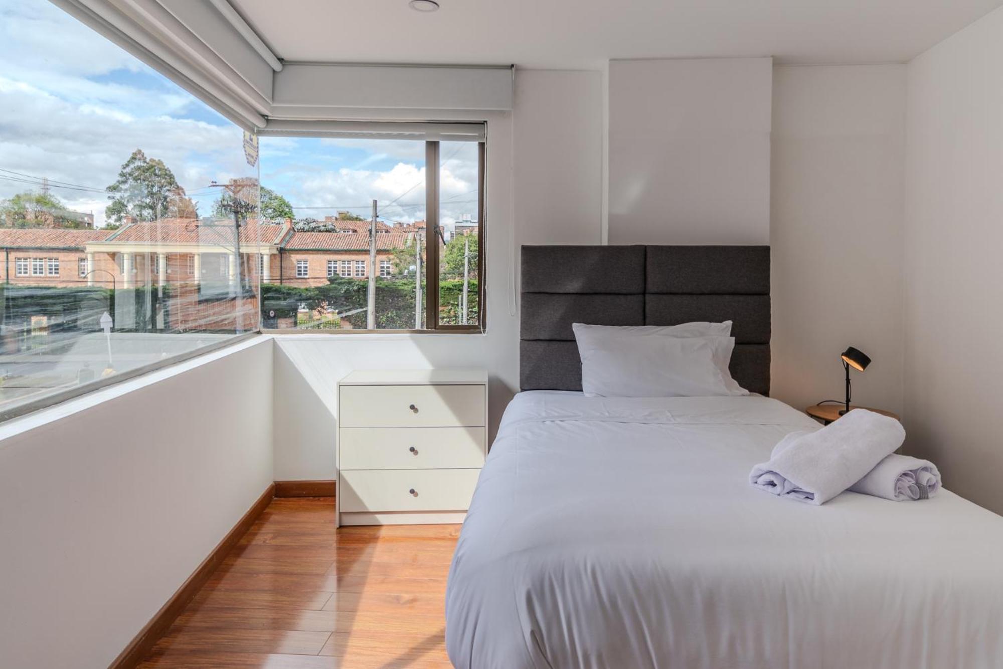 10.73 Flats X Ahead Apartment โบโกตา ภายนอก รูปภาพ